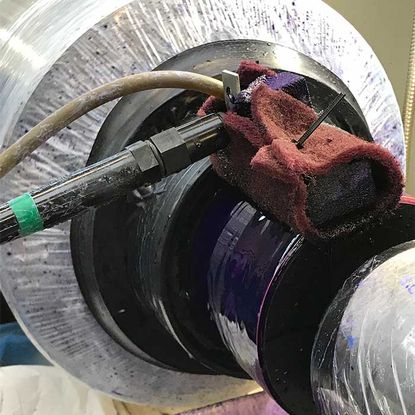 Vor Ort Reparatur mittels Tampongalvansiieren